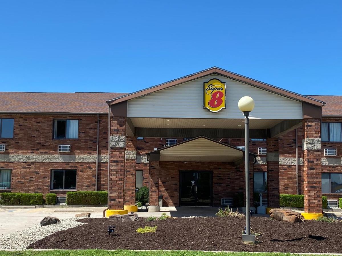 Super 8 By Wyndham Independence Ks Hotel Exterior photo