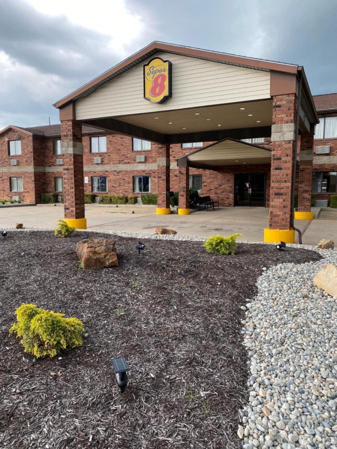 Super 8 By Wyndham Independence Ks Hotel Exterior photo